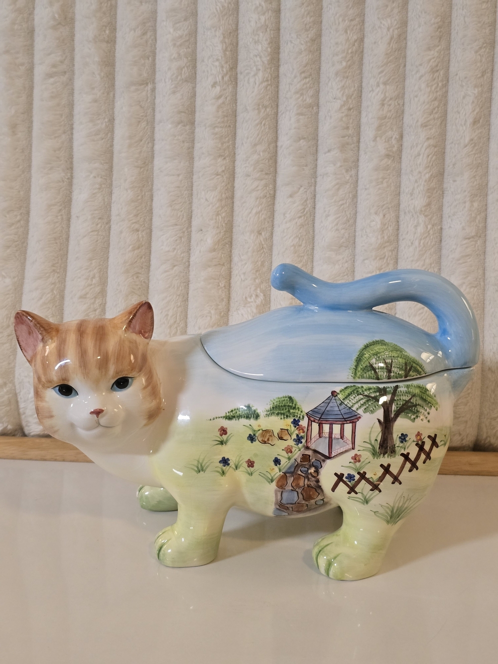 Vintage WCL Hand-Painted Ceramic Ginger Tabby Cat Cookie Jar / Soup Tureen 1990s